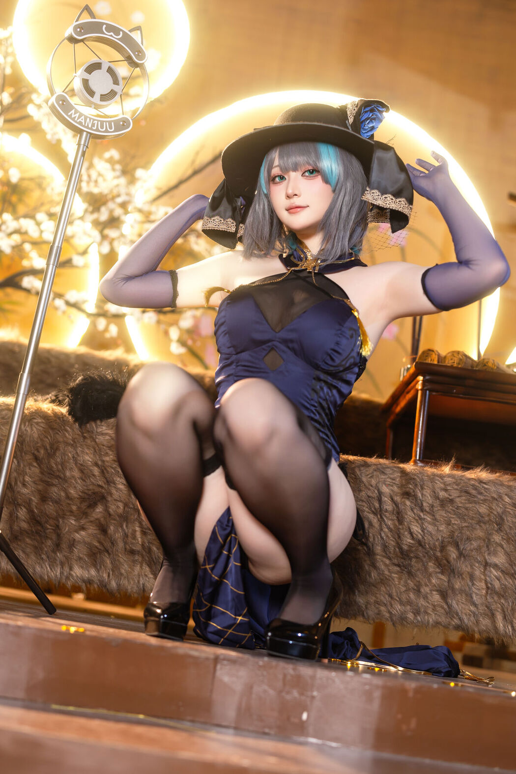 Coser@屿鱼 – 金装猫猫头