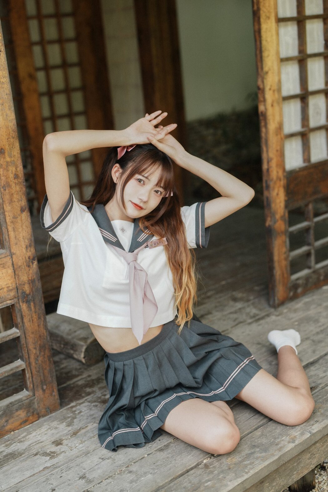 YiTuYu艺图语 Vol.2034 Tu Zi Zzz Bu Chi Hu Luo Bo