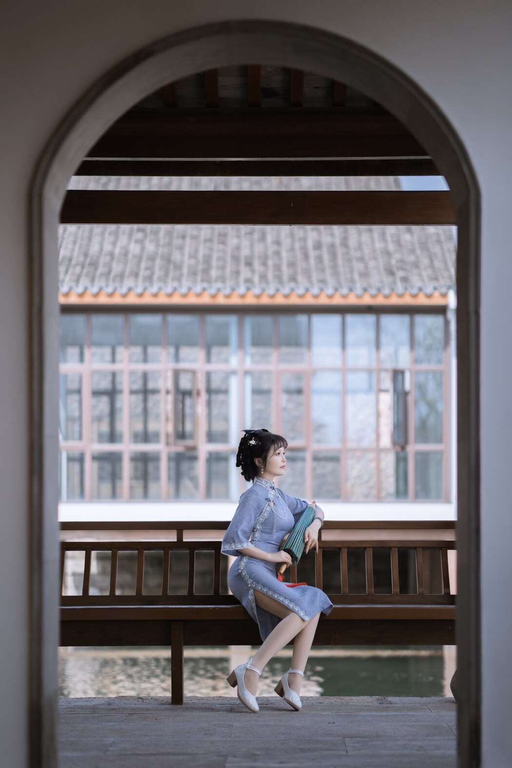YiTuYu艺图语 Vol.1987 Lu Lu Haley