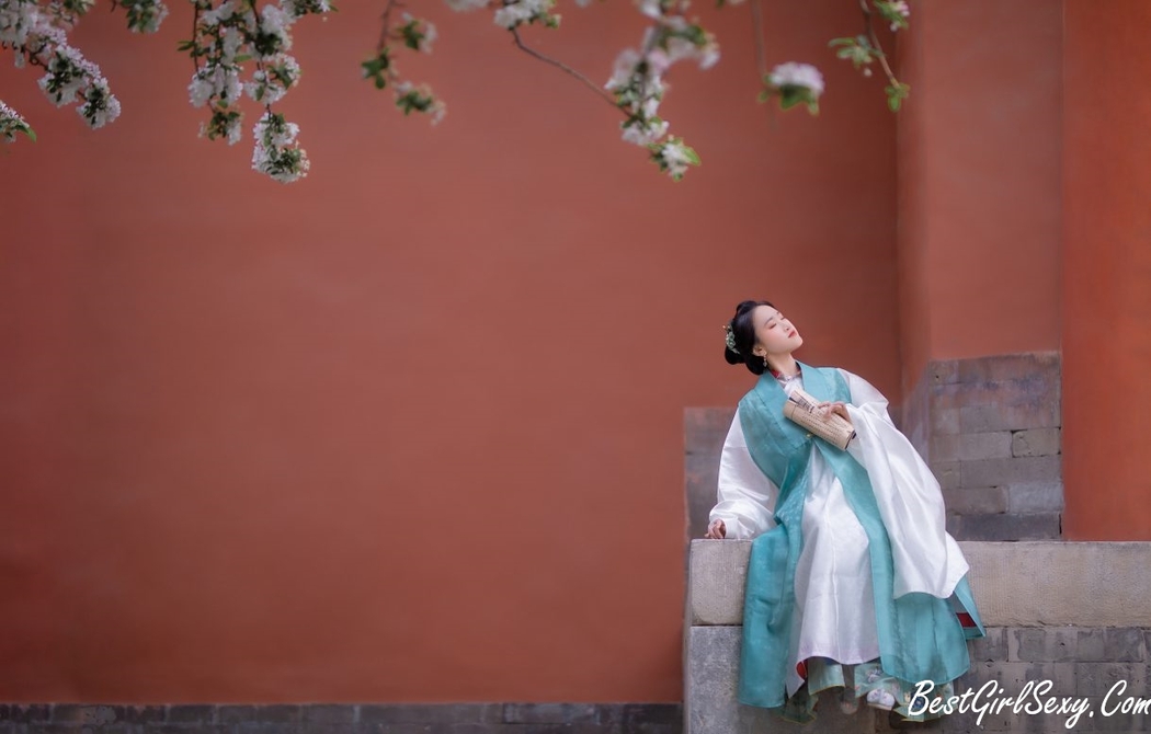 YiTuYu艺图语 Vol.199 Qing Kong