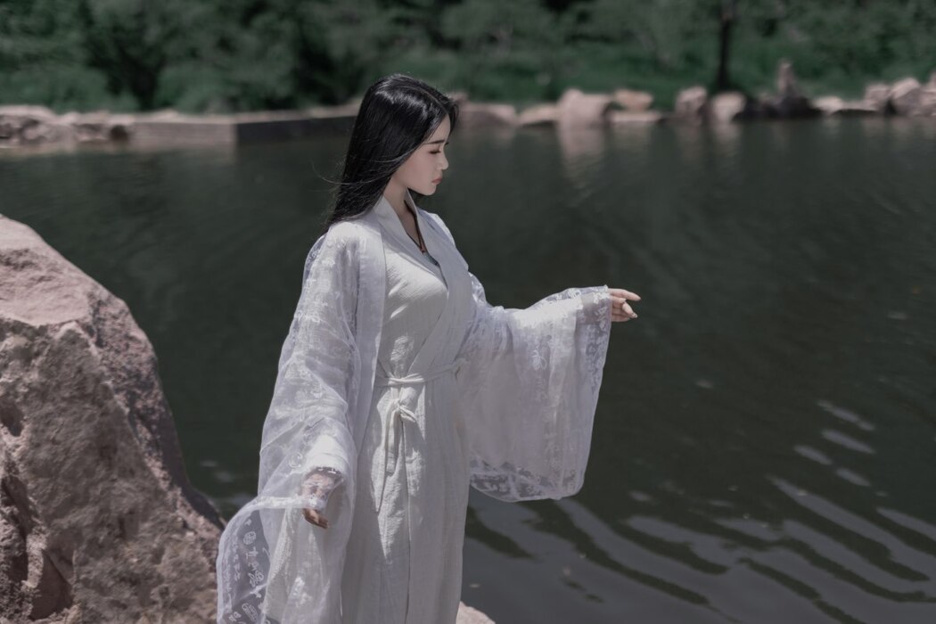 YiTuYu艺图语 Vol.1988 Xiang Wang Hui Shou Miao Miao Miao