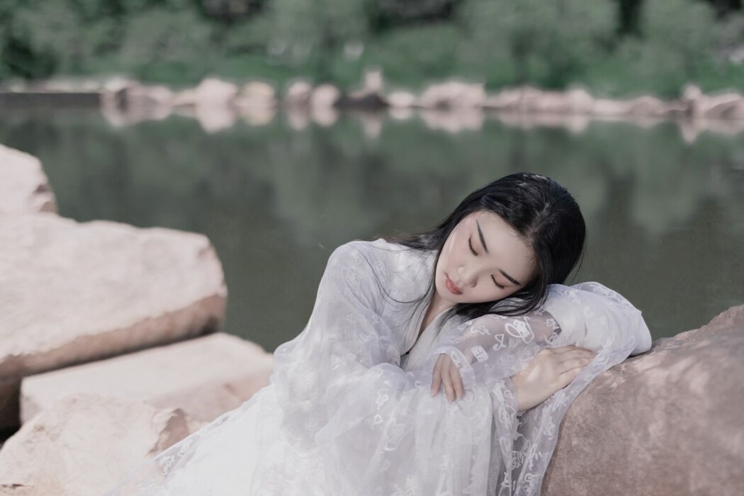 YiTuYu艺图语 Vol.1988 Xiang Wang Hui Shou Miao Miao Miao