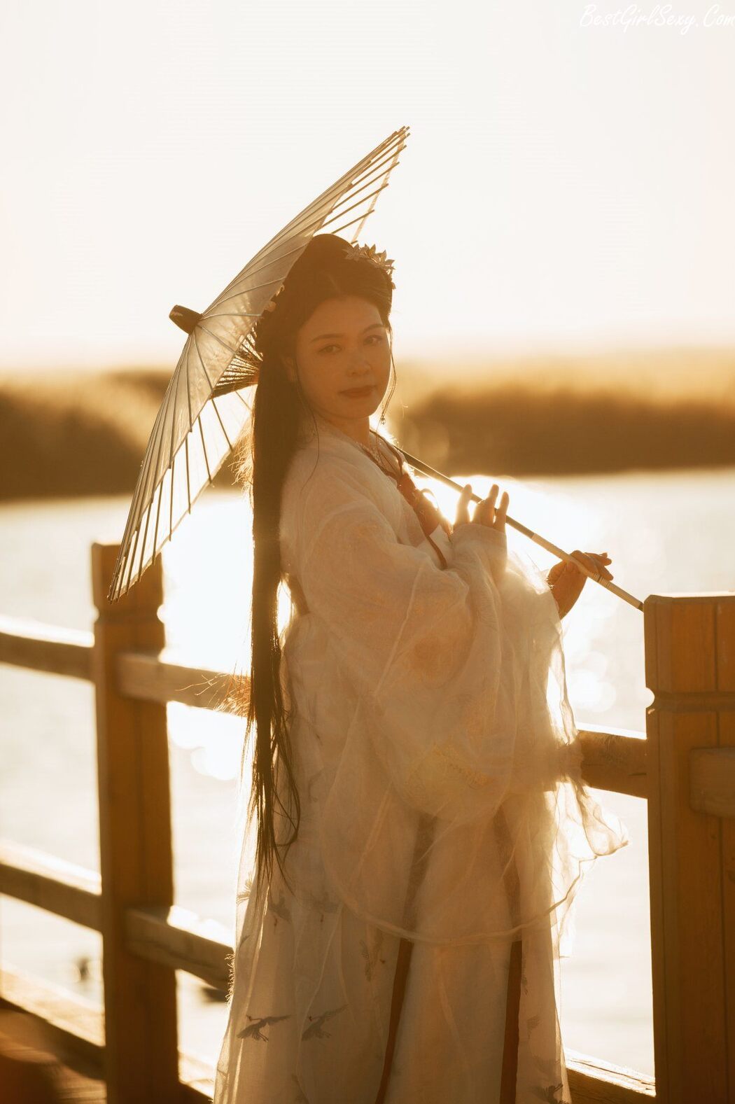 YiTuYu艺图语 Vol.202 Bao He
