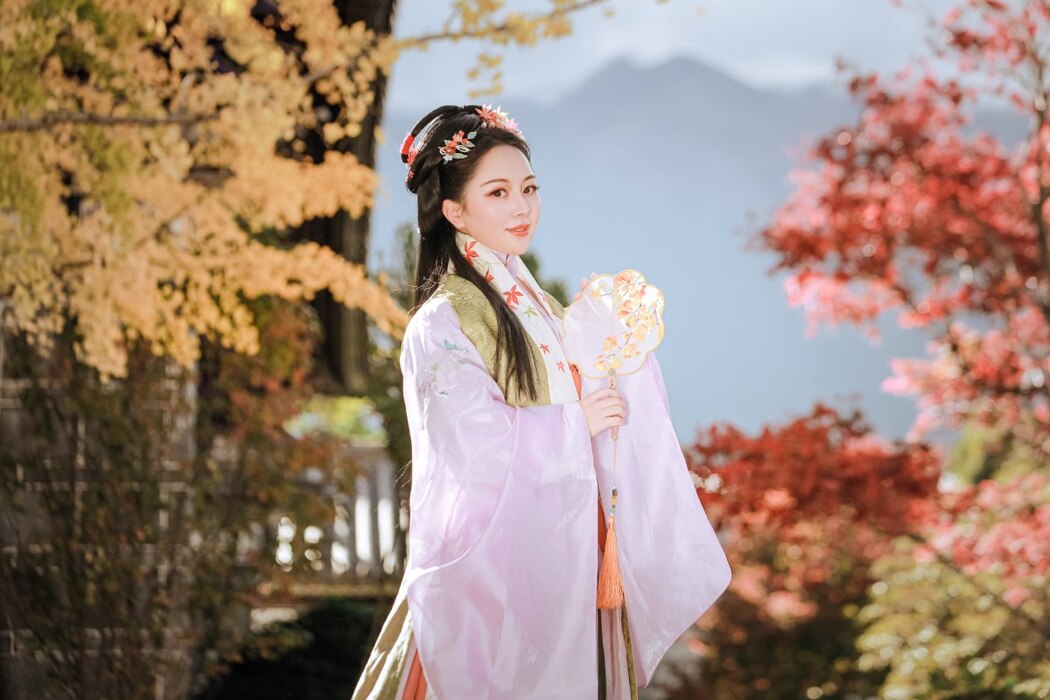 YiTuYu艺图语 Vol.2027 Mo Jin