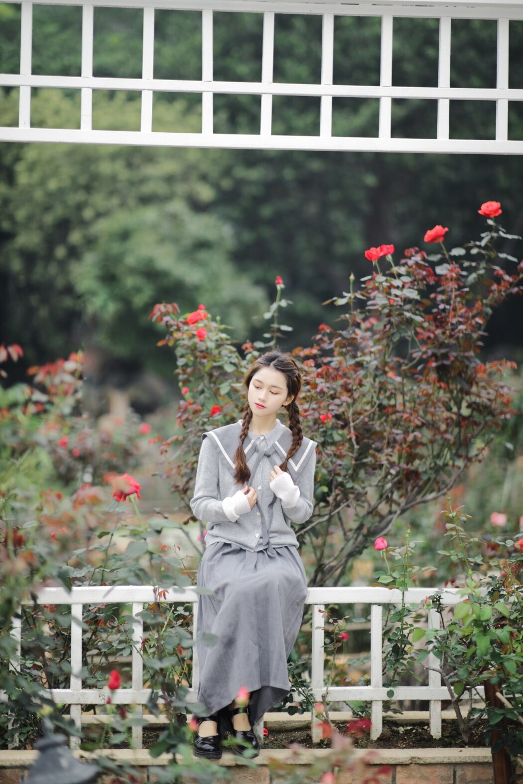 YiTuYu艺图语 Vol.2019 Liu Qi