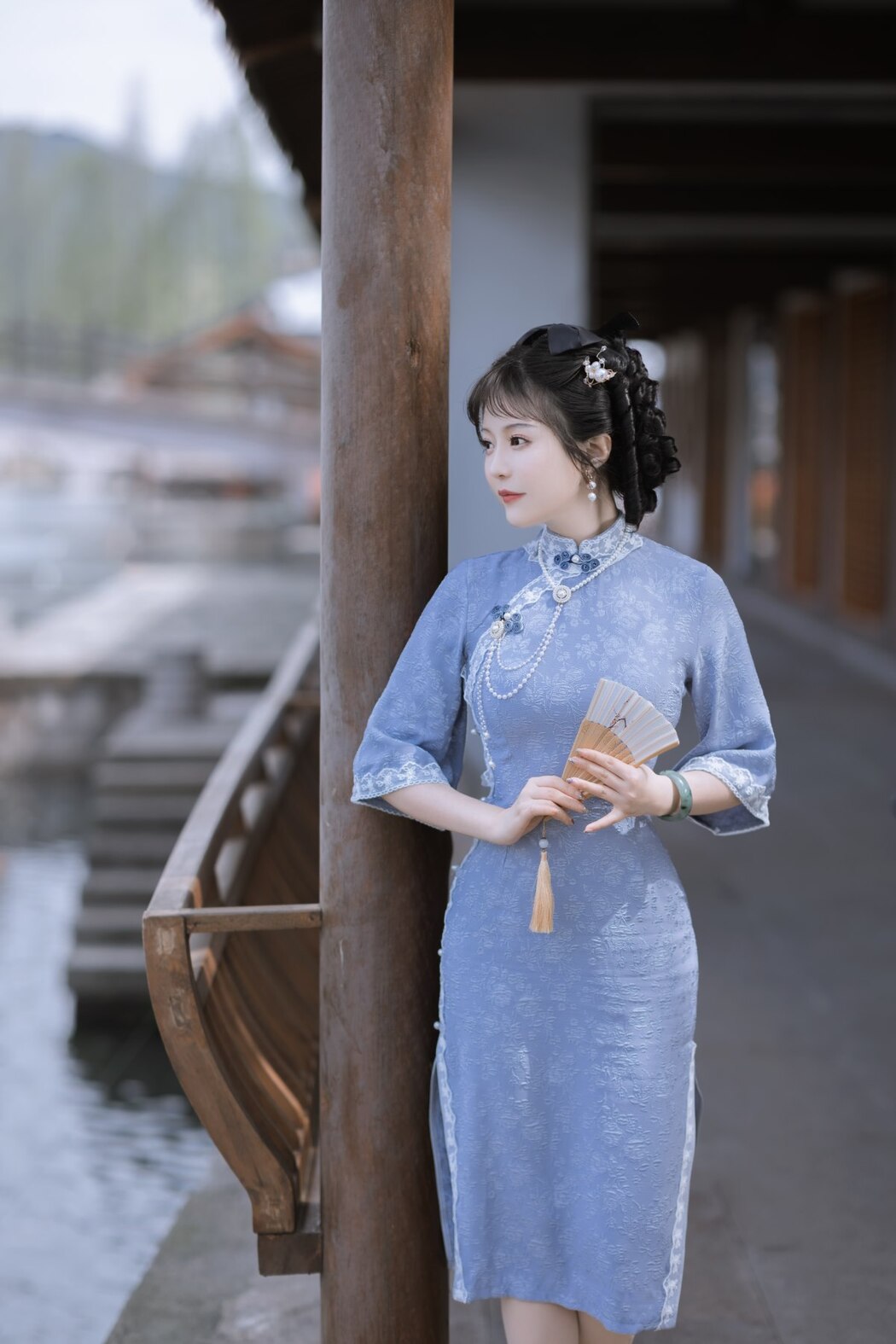 YiTuYu艺图语 Vol.1987 Lu Lu Haley