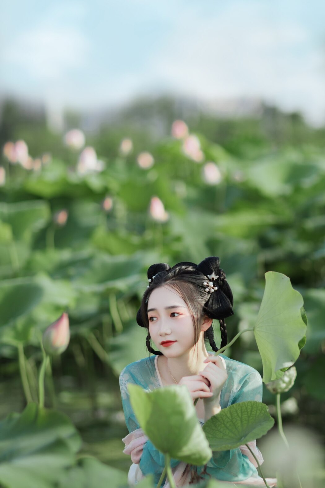 YiTuYu艺图语 Vol.1980 Pei Pei
