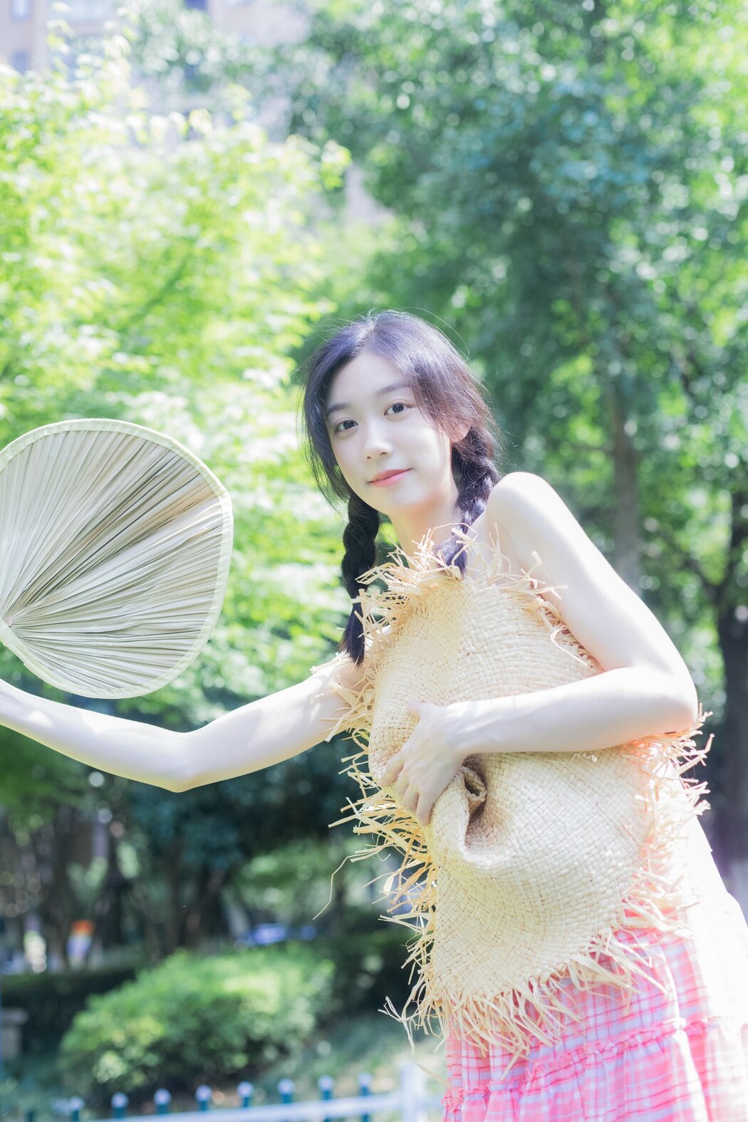 YiTuYu艺图语 Vol.2008 Si Mao Shao Nu