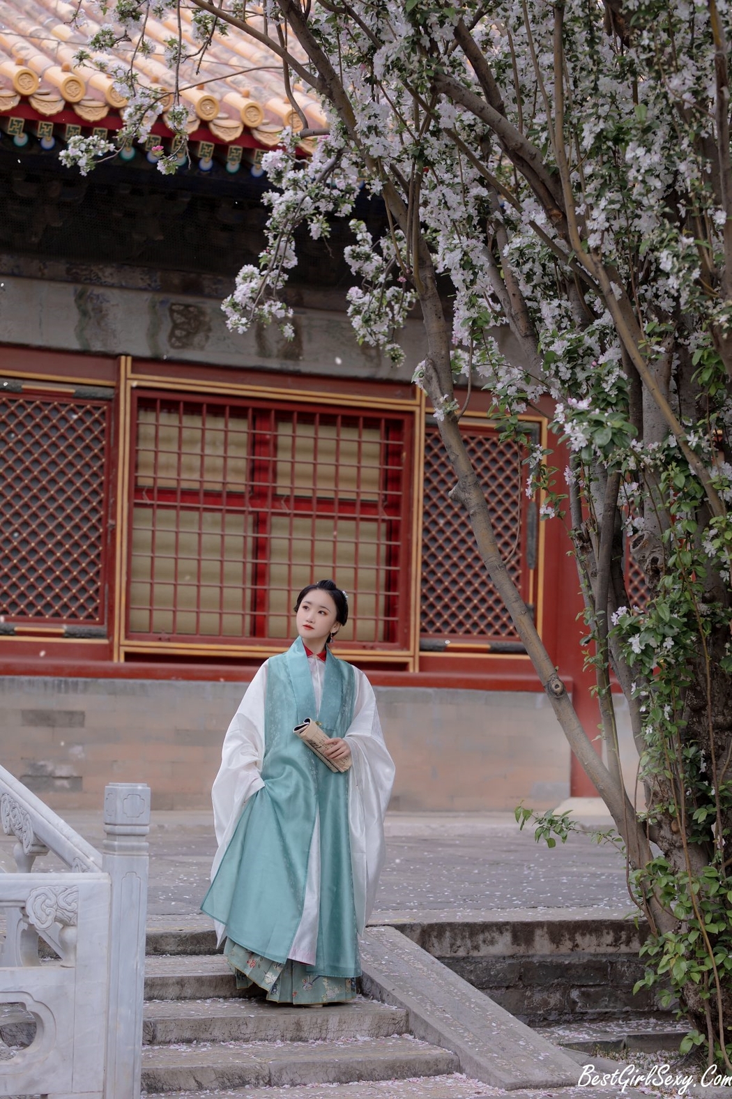 YiTuYu艺图语 Vol.199 Qing Kong