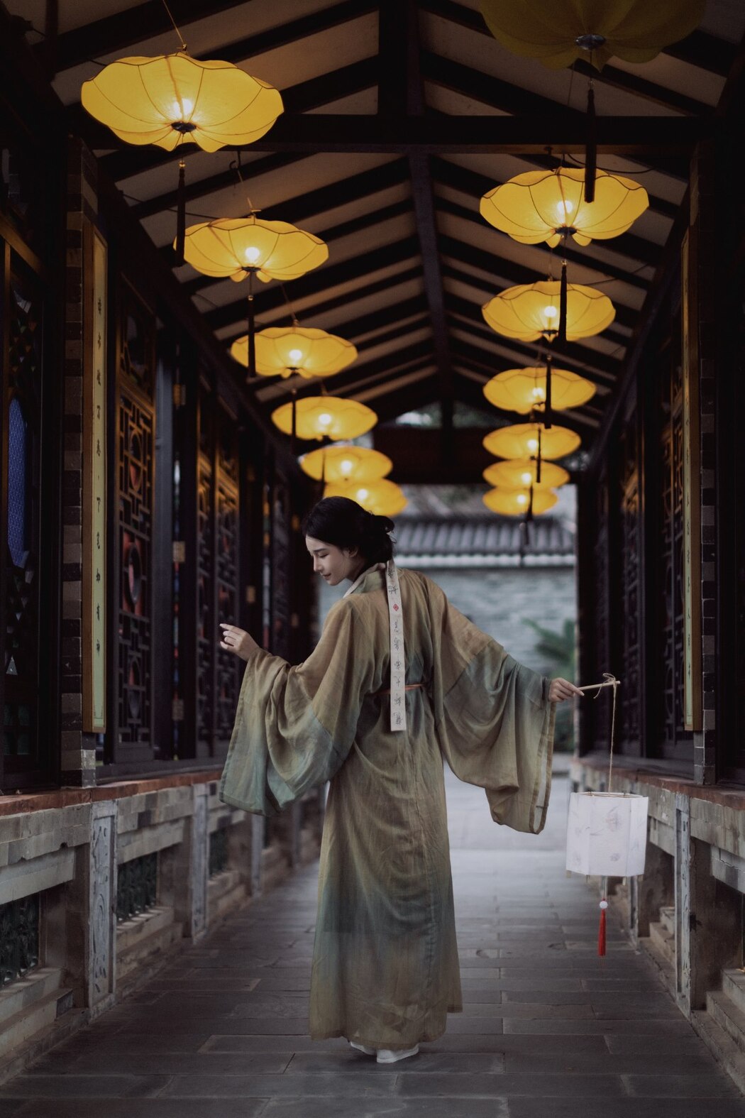 YiTuYu艺图语 Vol.2014 Qiu Shui