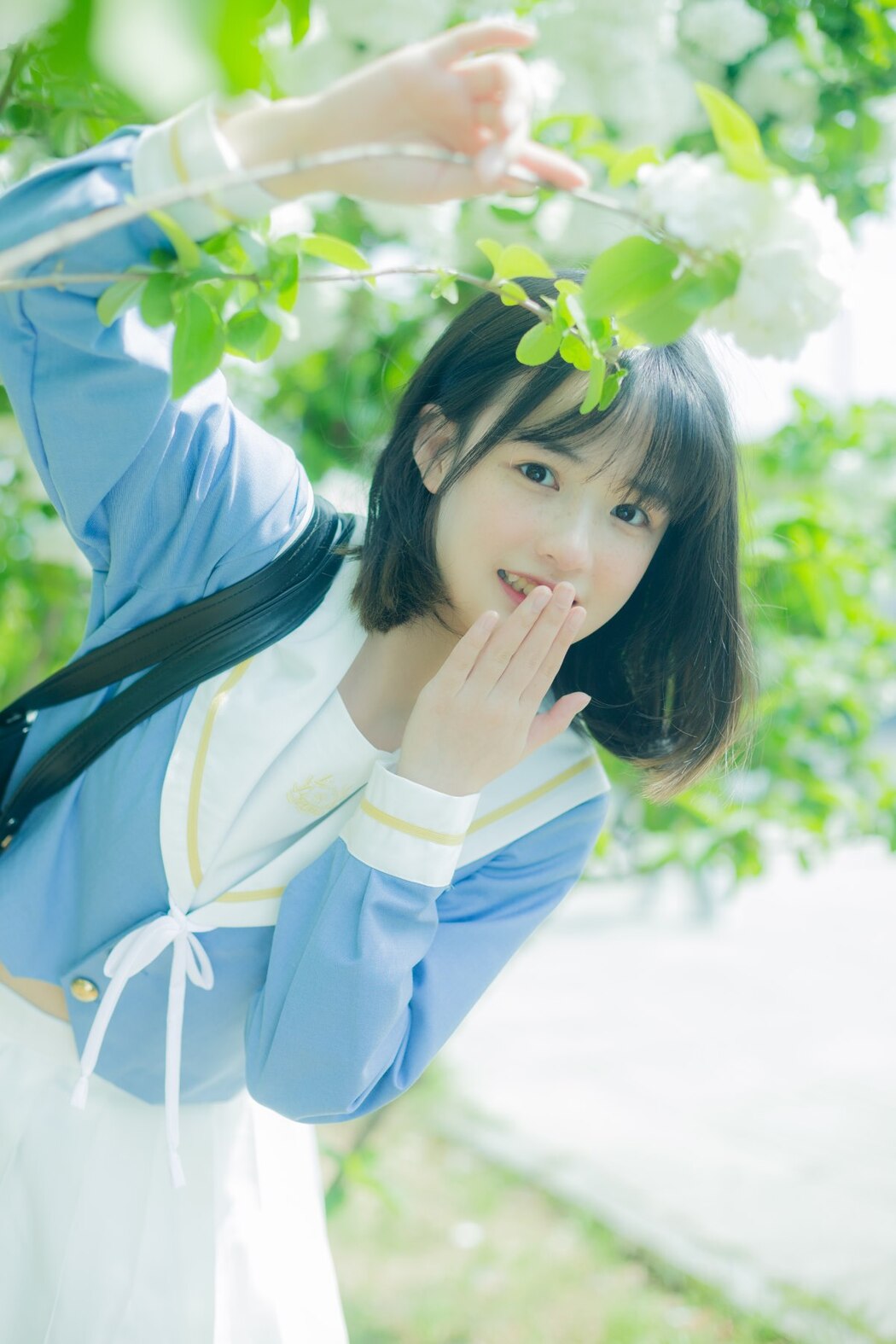 YiTuYu艺图语 Vol.2079 Xiao Yi Mei Mei Cute