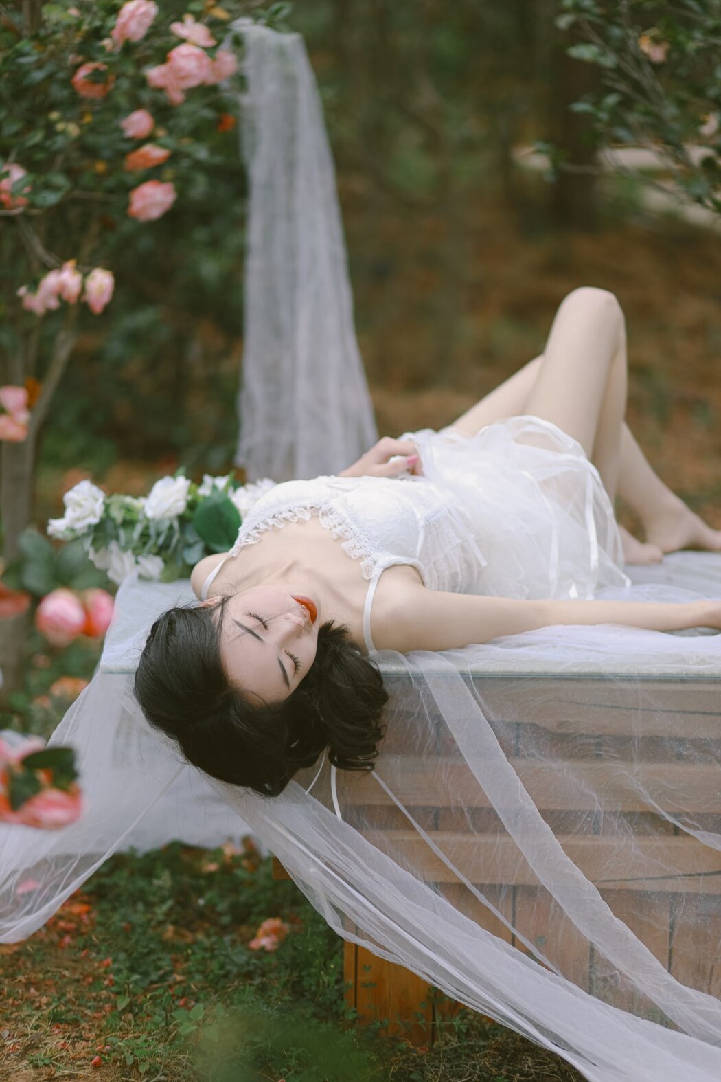 YiTuYu艺图语 Vol.2099 Xiao Zhu