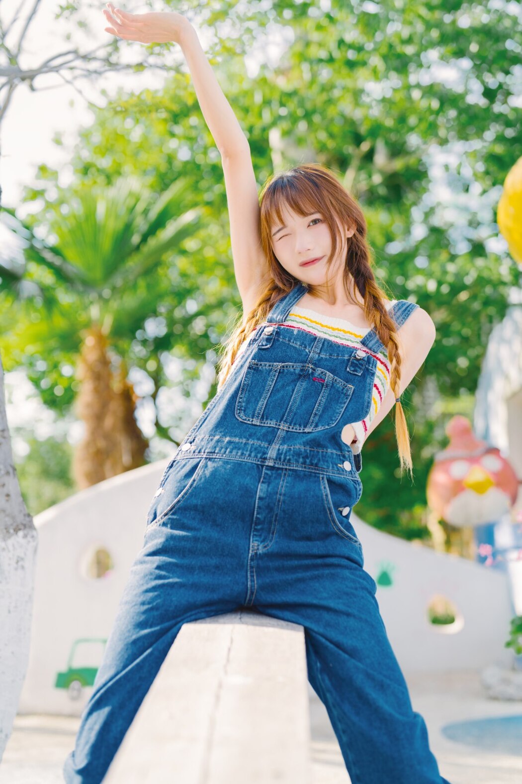 YiTuYu艺图语 Vol.2073 Tu Zi Zzz Bu Chi Hu Luo Bo