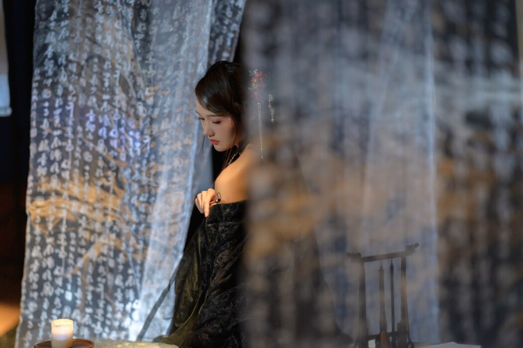 YiTuYu艺图语 Vol.2045 Tu Zi Zzz Bu Chi Hu Luo Bo