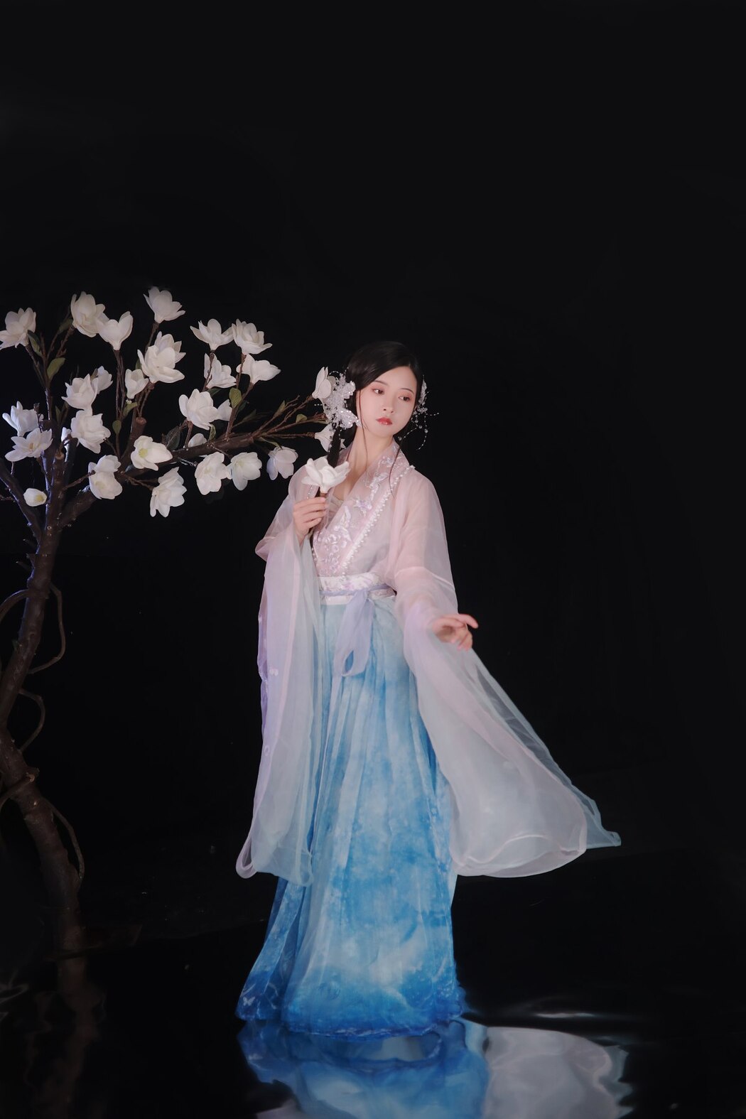 YiTuYu艺图语 Vol.2038 Yunfleur