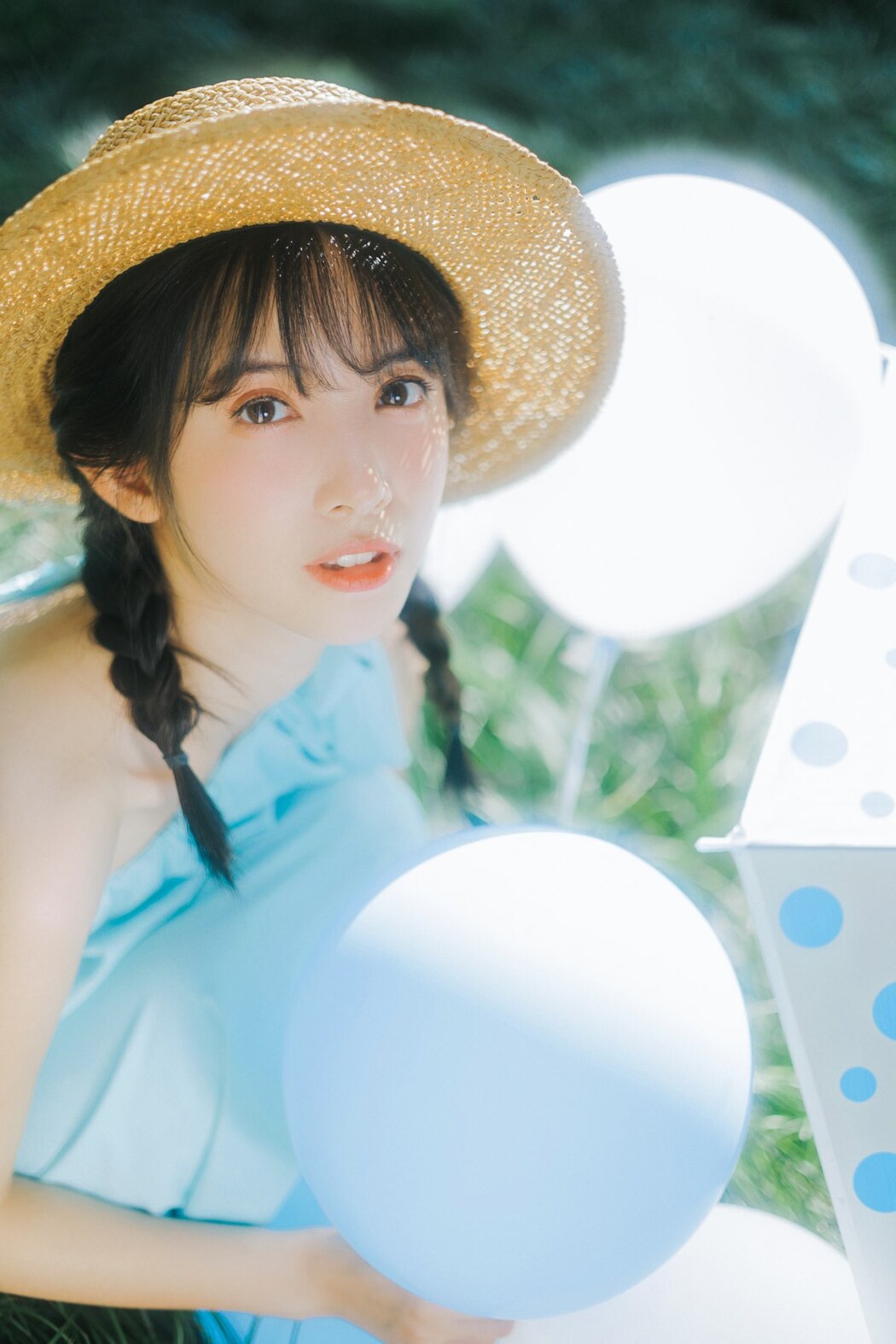 YiTuYu艺图语 Vol.2116 Yi Zhi A Meng Zai