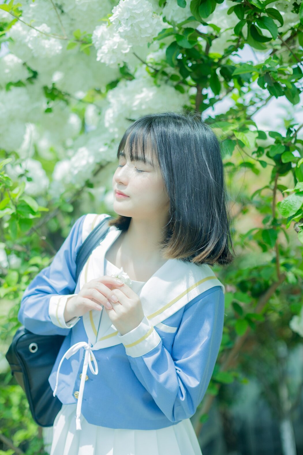 YiTuYu艺图语 Vol.2079 Xiao Yi Mei Mei Cute