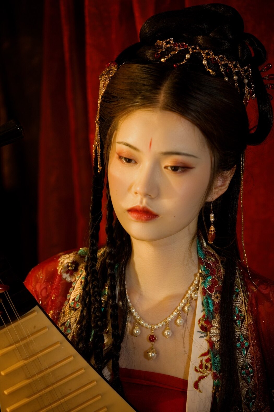 YiTuYu艺图语 Vol.2101 Yu Gu Shan