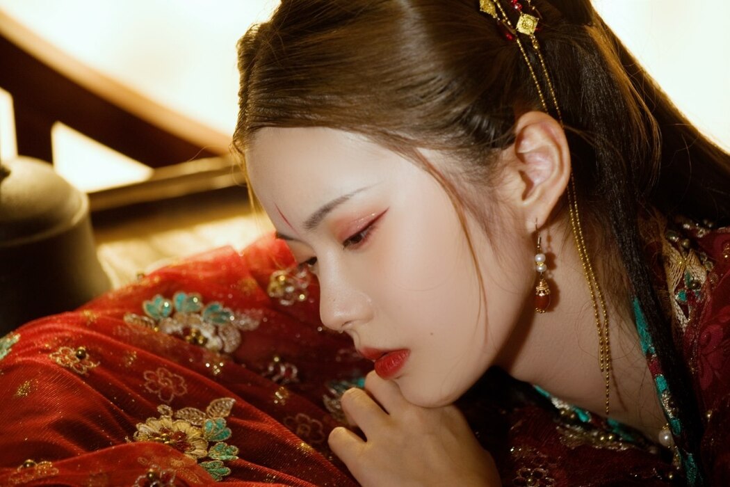 YiTuYu艺图语 Vol.2101 Yu Gu Shan