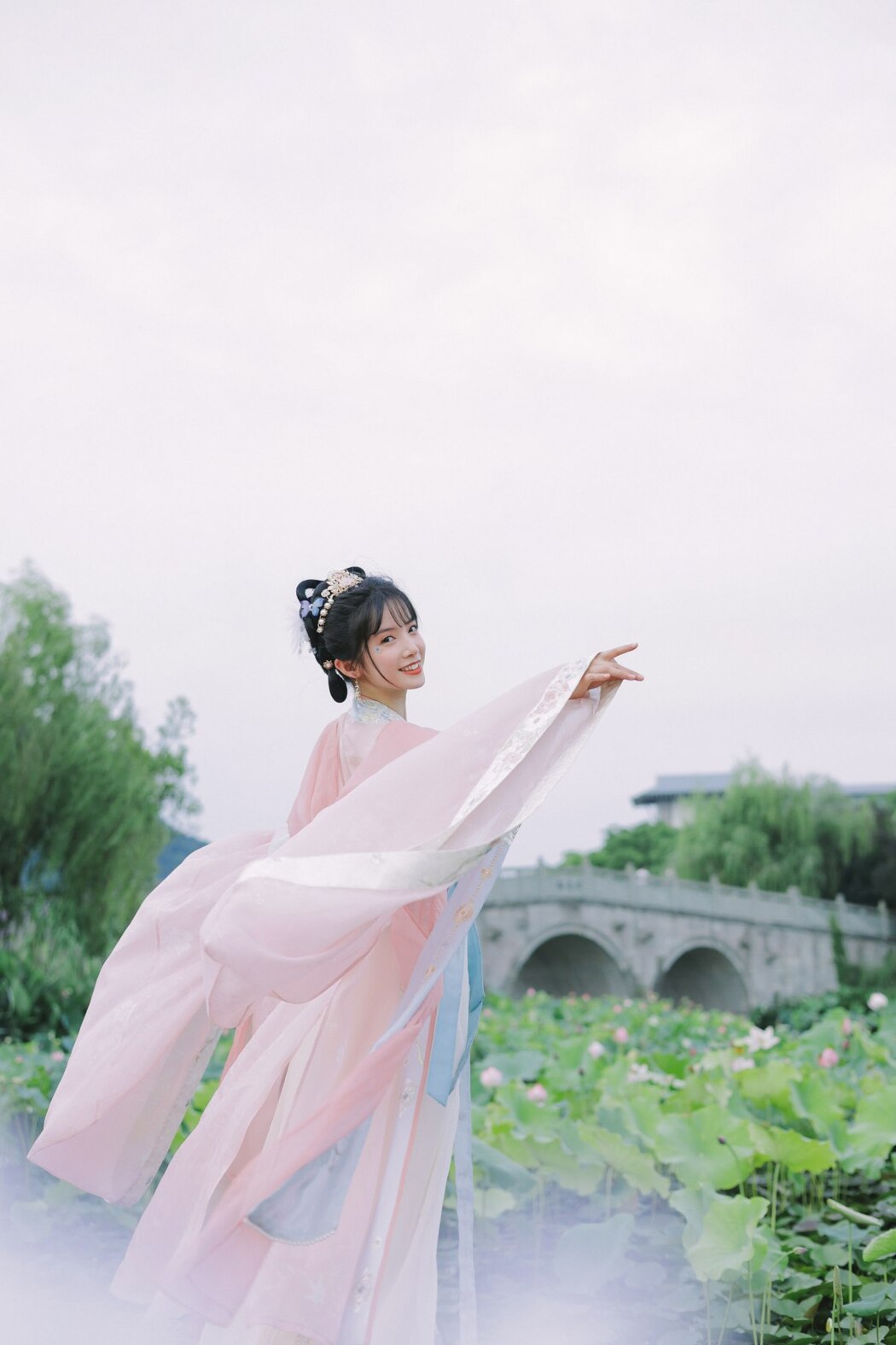 YiTuYu艺图语 Vol.2097 Yi Zhi A Meng Zai