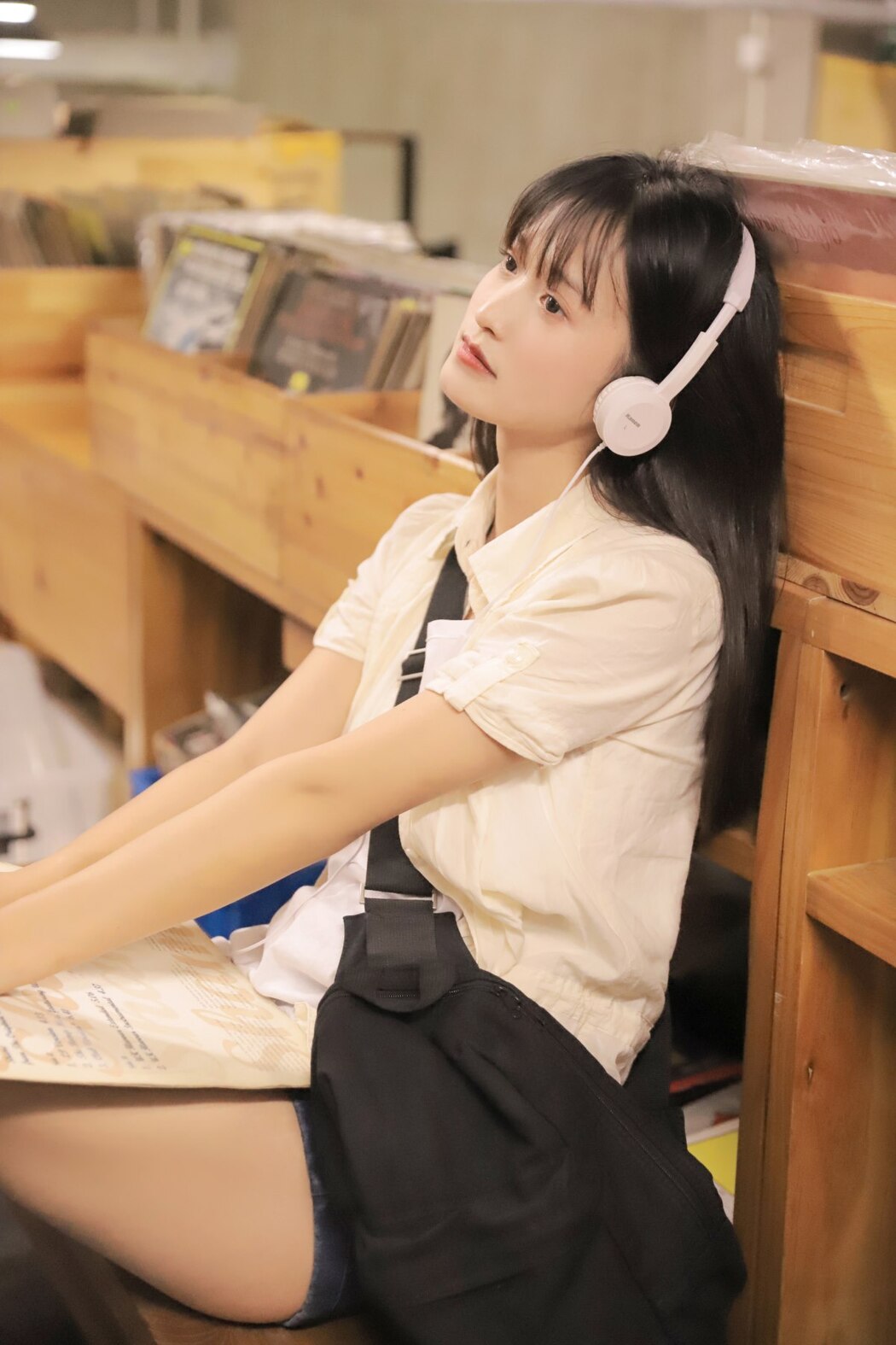 YiTuYu艺图语 Vol.2095 Liu Xiao Yu