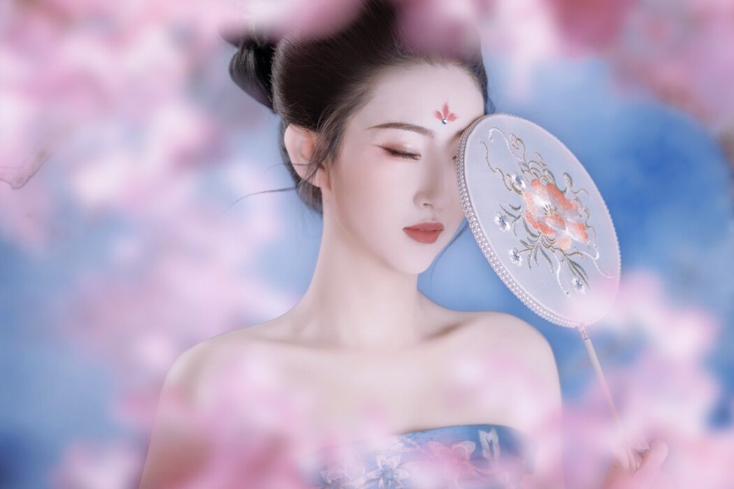 YiTuYu艺图语 Vol.2074 Lin Lin