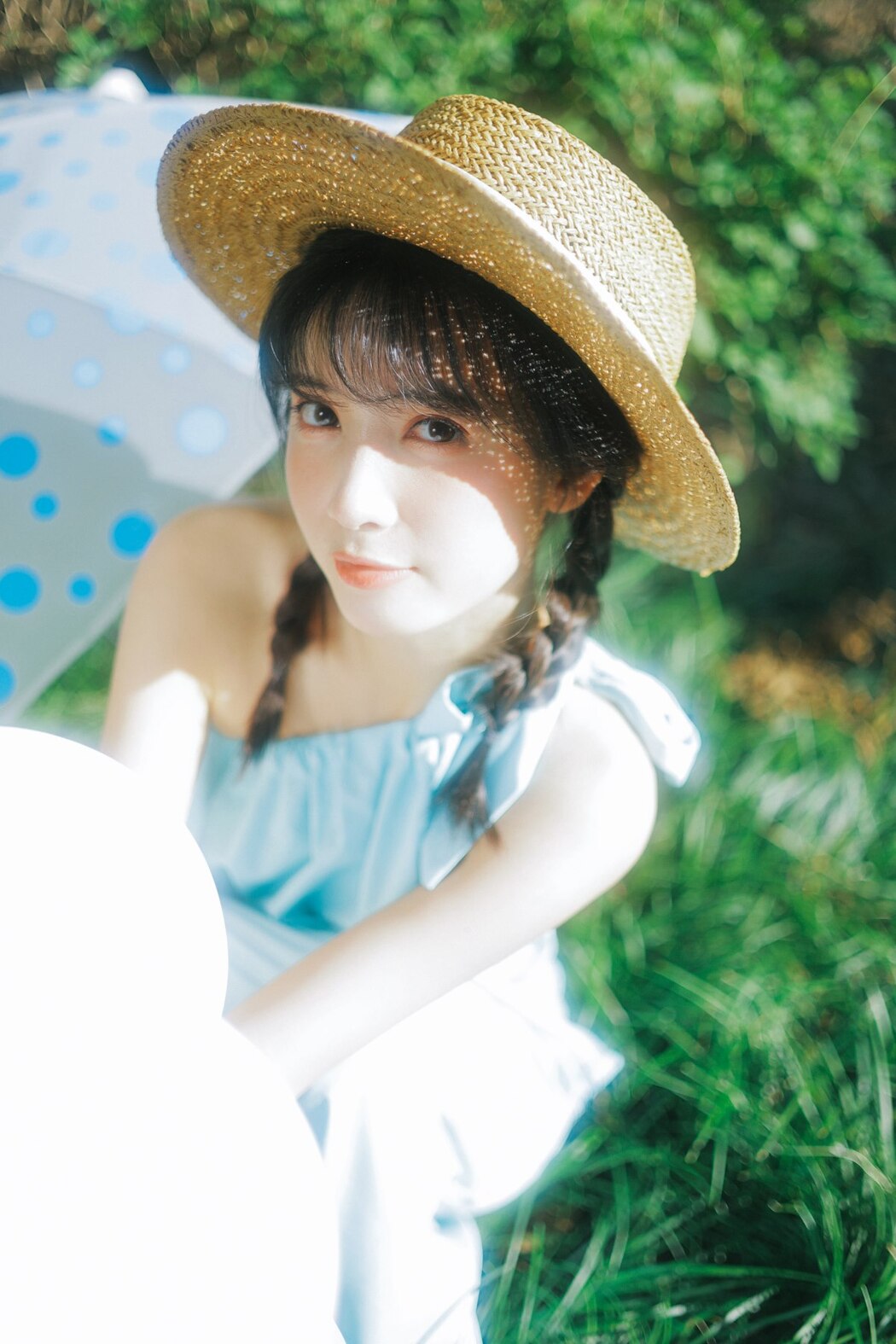 YiTuYu艺图语 Vol.2116 Yi Zhi A Meng Zai