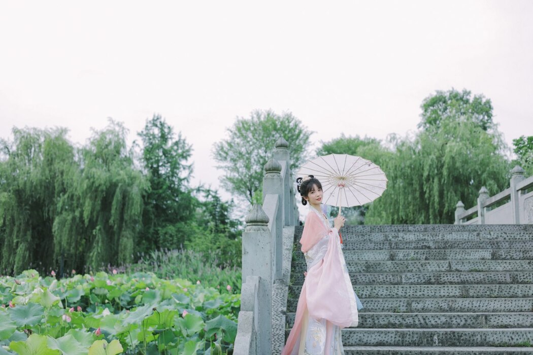 YiTuYu艺图语 Vol.2097 Yi Zhi A Meng Zai