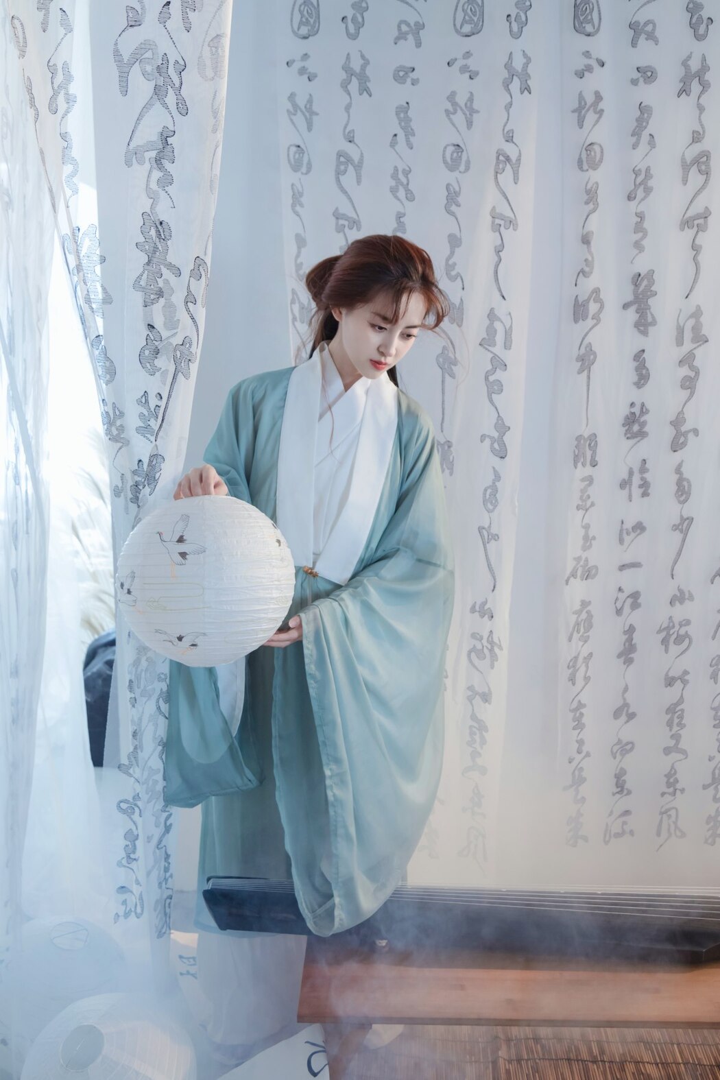 YiTuYu艺图语 Vol.2077 Yi Xuan