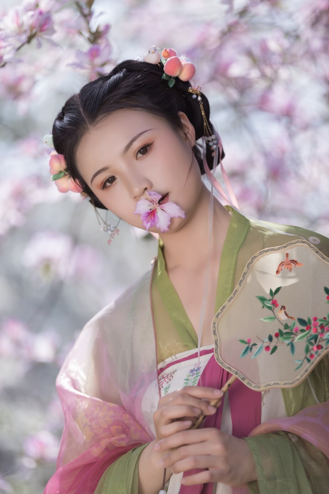 YiTuYu艺图语 Vol.2089 Liu Ha La Zi