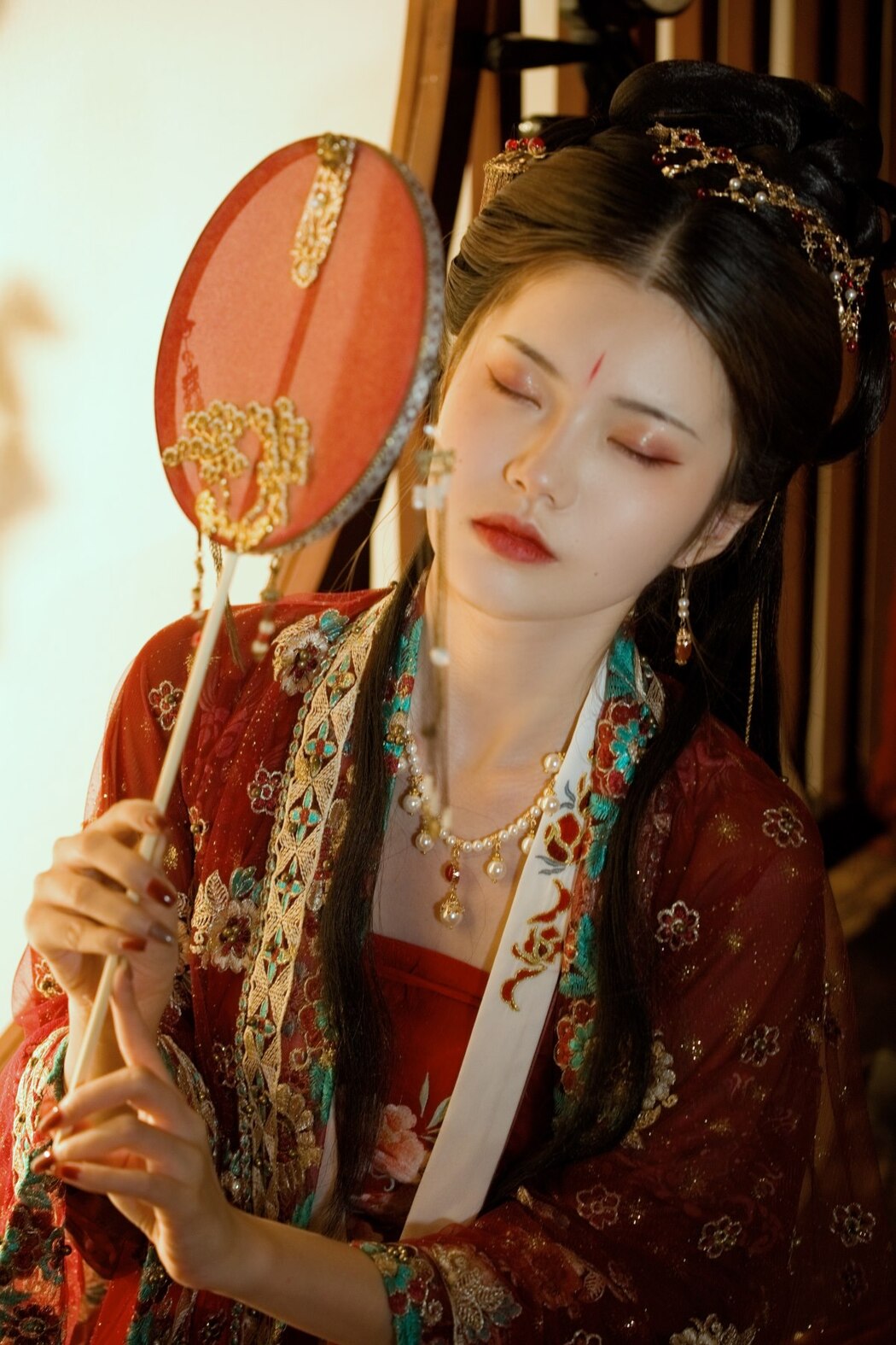 YiTuYu艺图语 Vol.2101 Yu Gu Shan