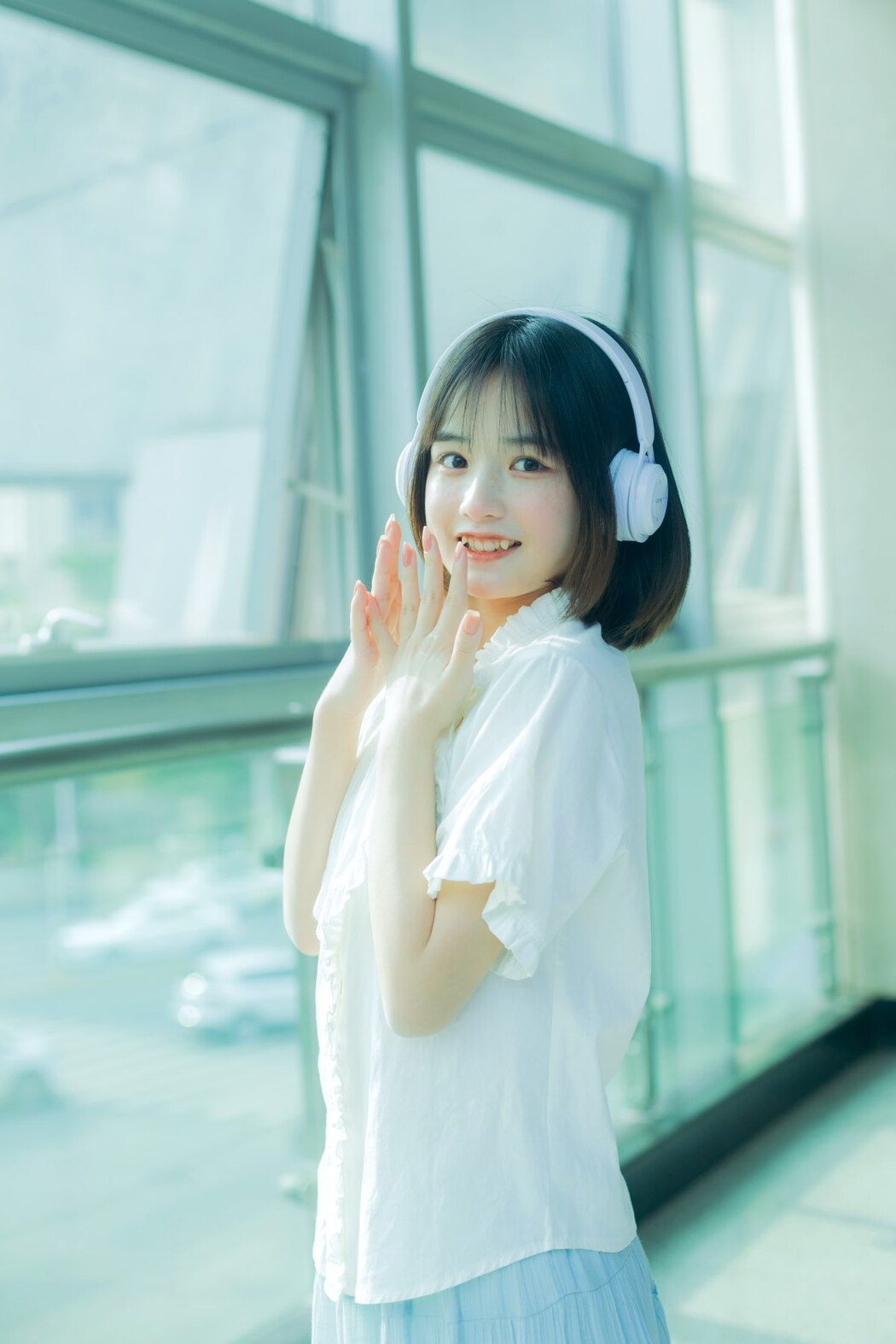 YiTuYu艺图语 Vol.2096 Xiao Yi Mei Mei Cute