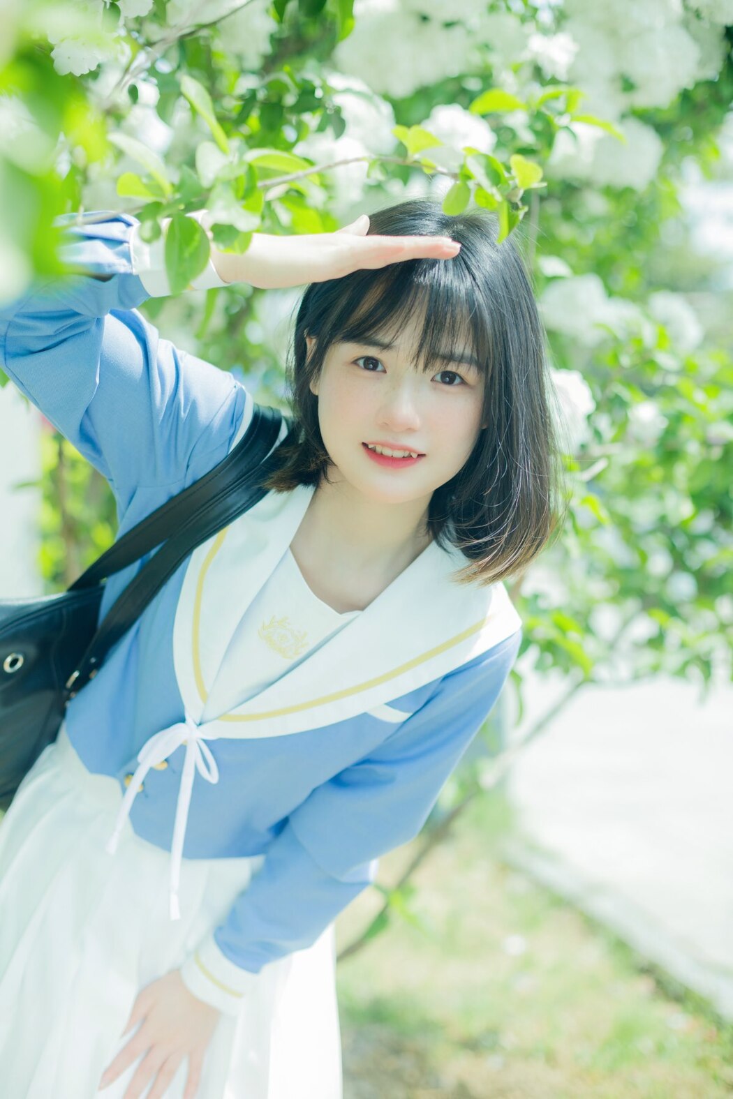 YiTuYu艺图语 Vol.2079 Xiao Yi Mei Mei Cute