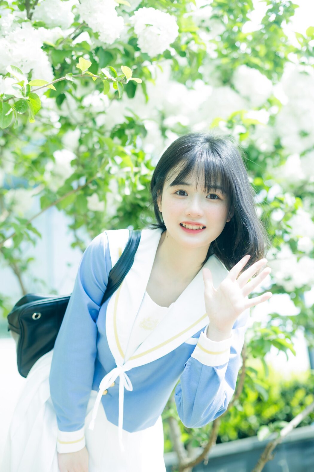 YiTuYu艺图语 Vol.2079 Xiao Yi Mei Mei Cute