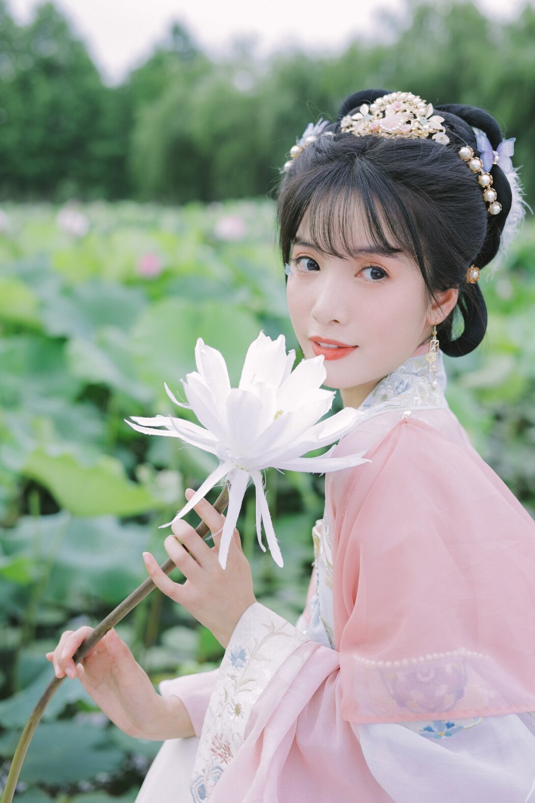 YiTuYu艺图语 Vol.2097 Yi Zhi A Meng Zai