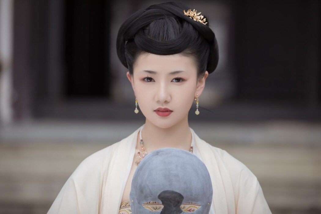 YiTuYu艺图语 Vol.2054 Suan La Tang Er