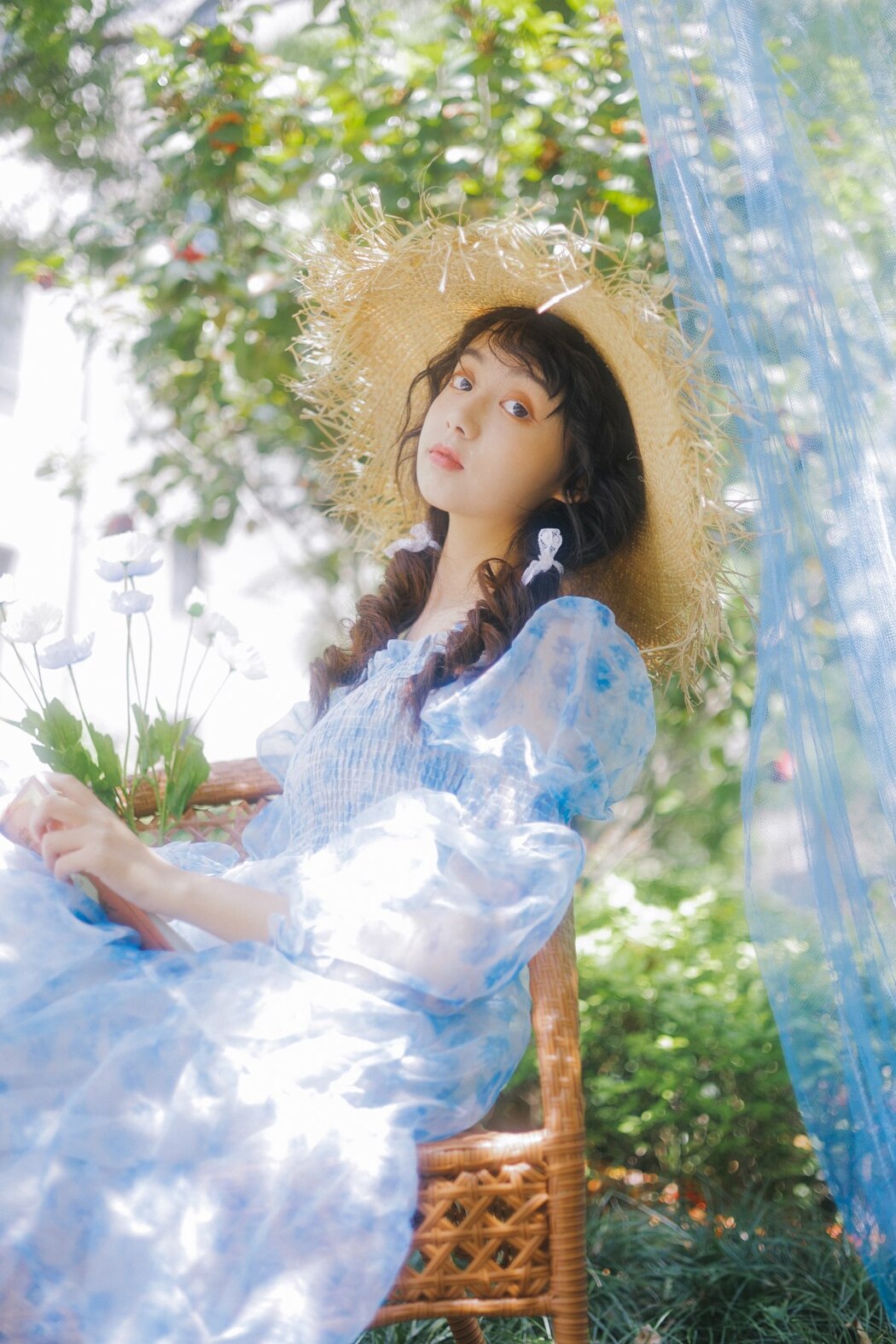 YiTuYu艺图语 Vol.2064 Qian Qian