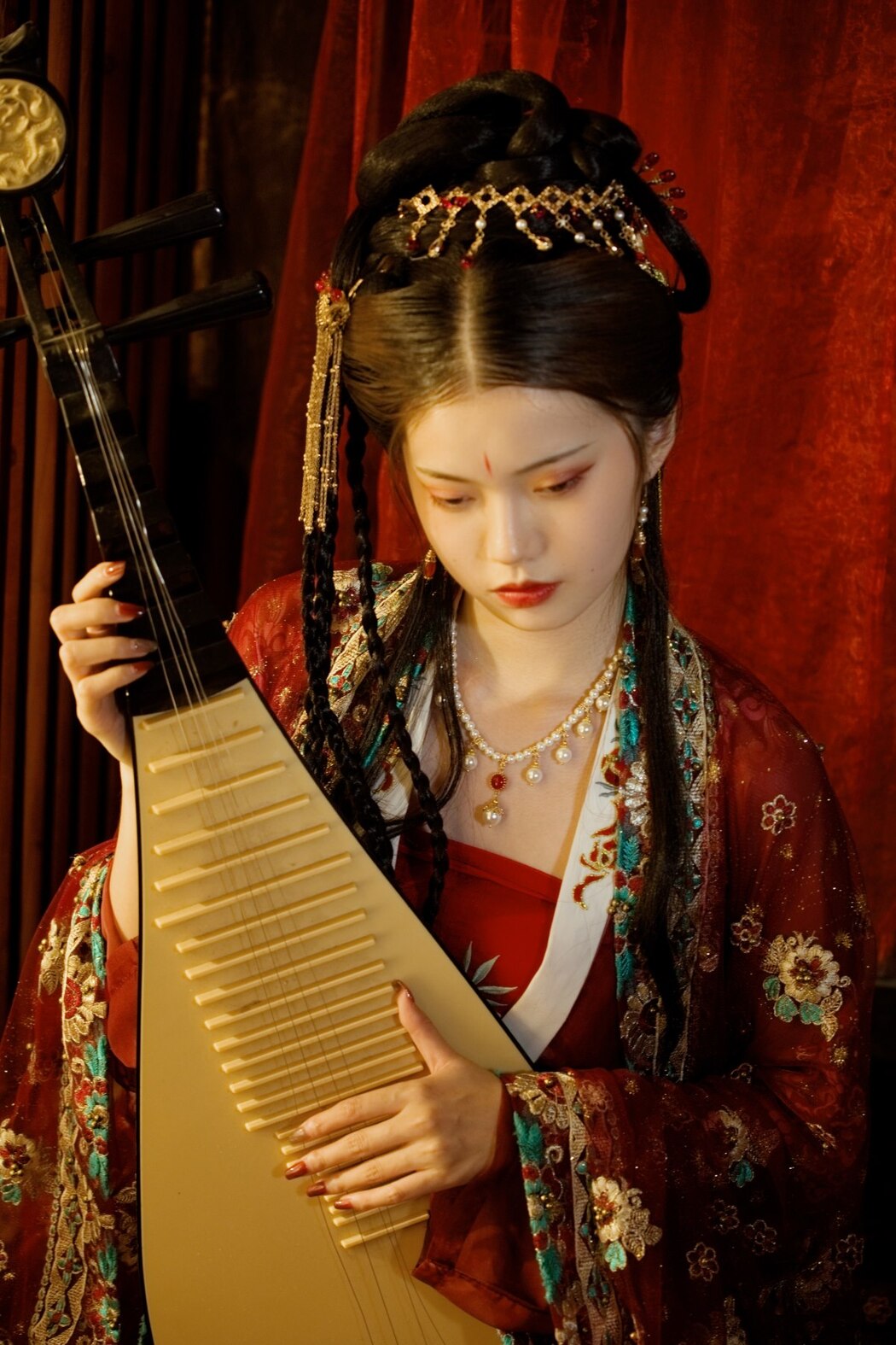 YiTuYu艺图语 Vol.2101 Yu Gu Shan
