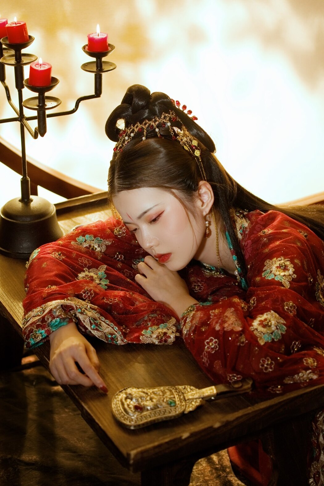 YiTuYu艺图语 Vol.2101 Yu Gu Shan