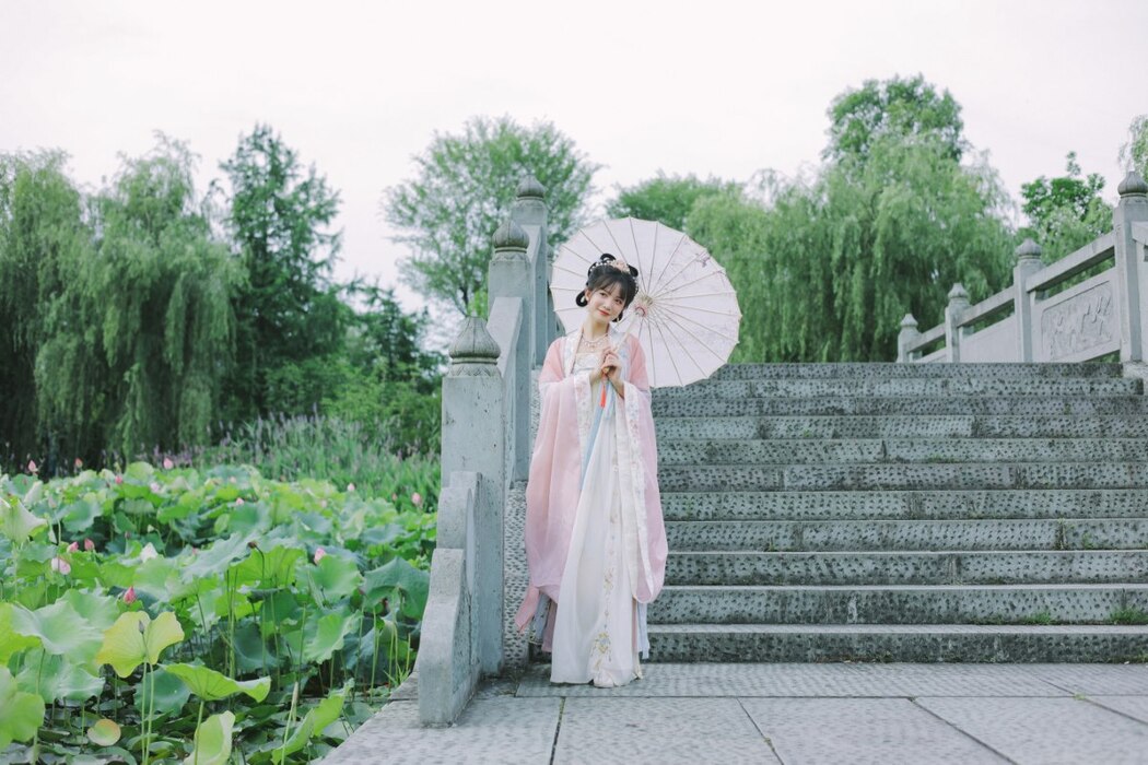 YiTuYu艺图语 Vol.2097 Yi Zhi A Meng Zai