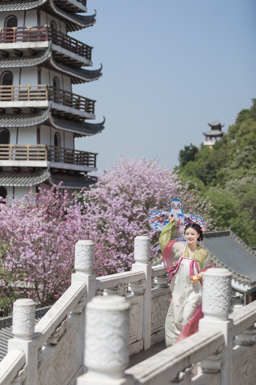 YiTuYu艺图语 Vol.2089 Liu Ha La Zi