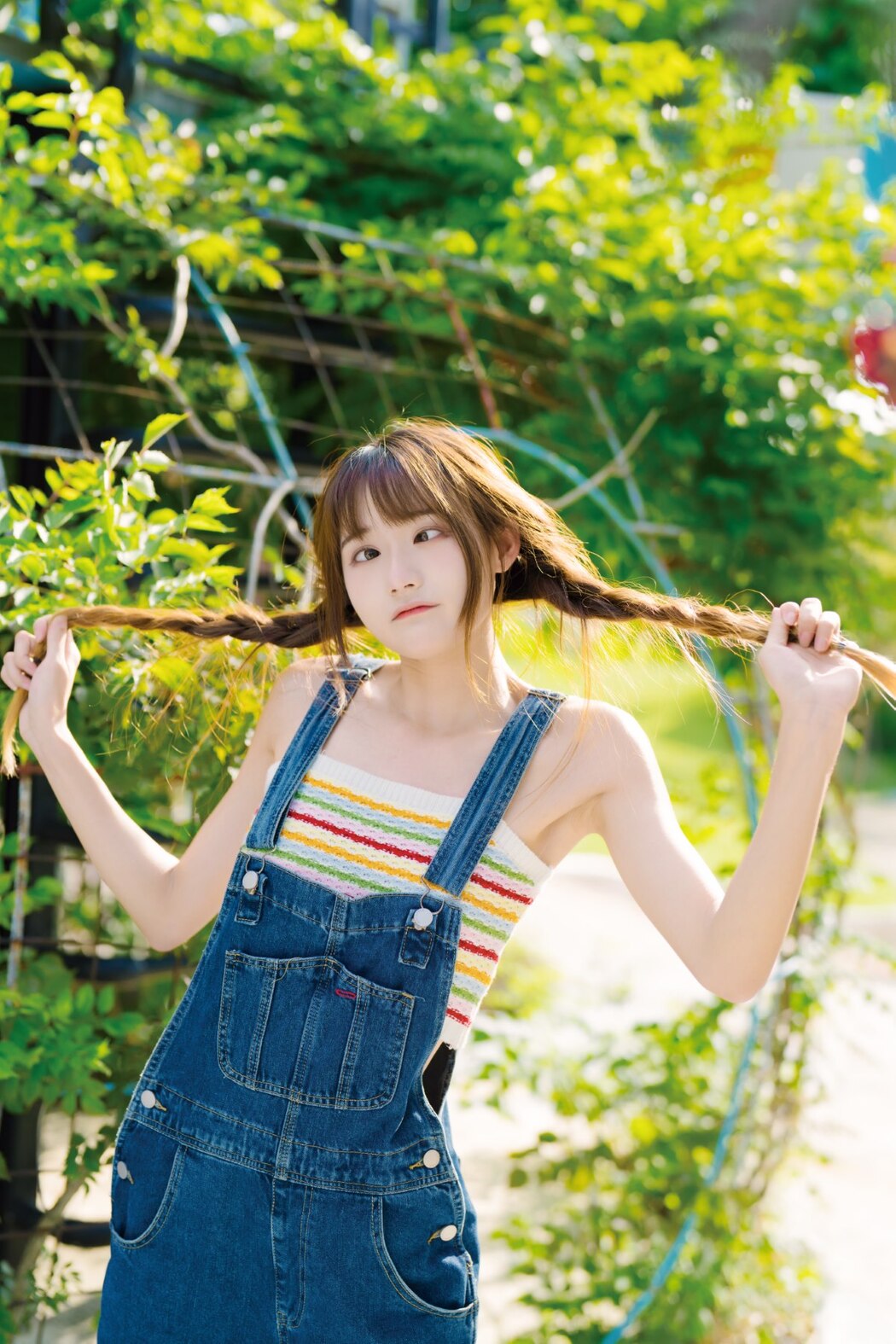 YiTuYu艺图语 Vol.2073 Tu Zi Zzz Bu Chi Hu Luo Bo
