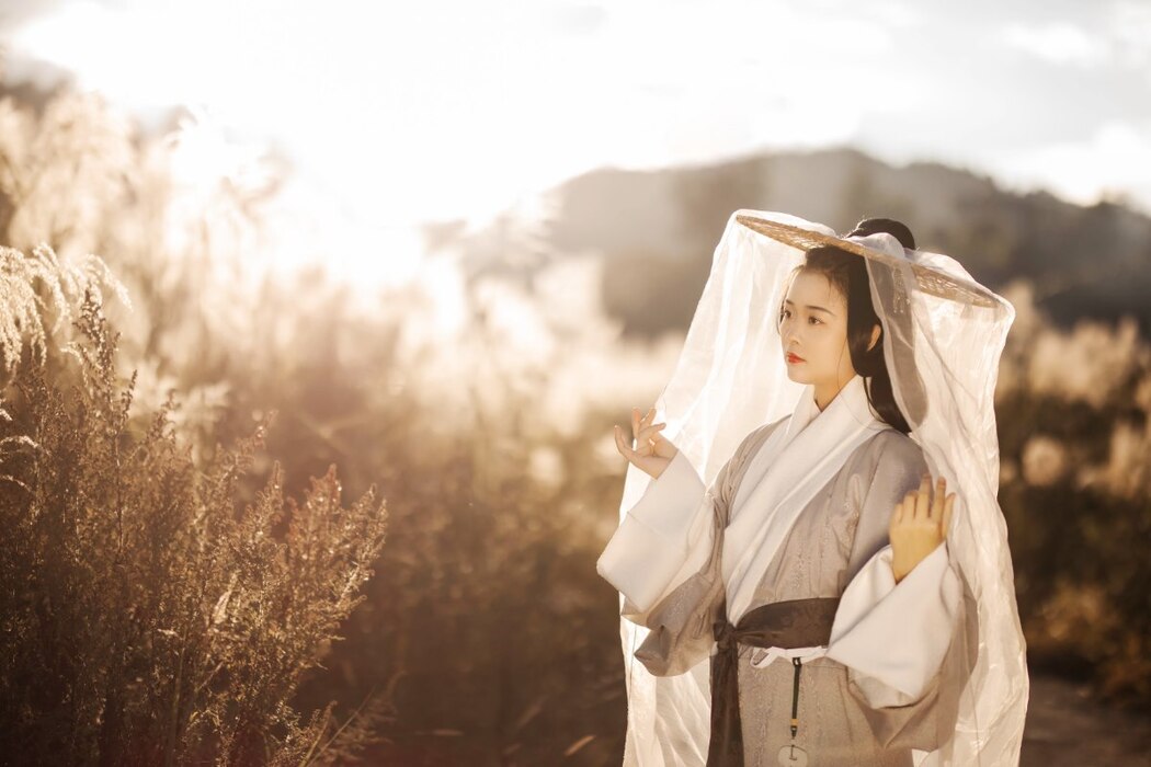 YiTuYu艺图语 Vol.2082 Junrin Mu Luo