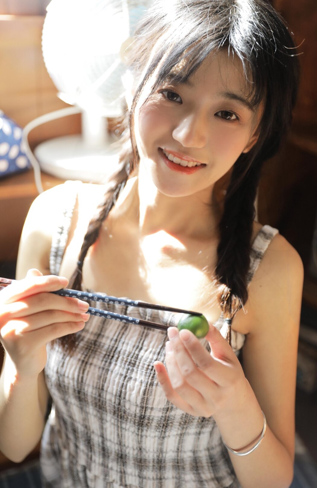 YiTuYu艺图语 Vol.2090 Nanakor