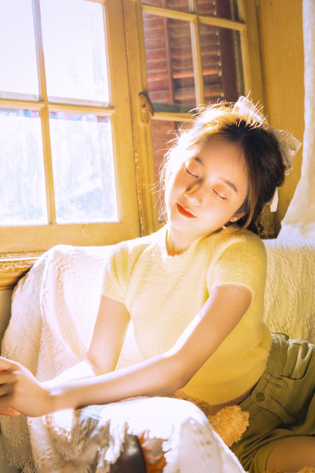YiTuYu艺图语 Vol.2087 Ge Man Ni Nini
