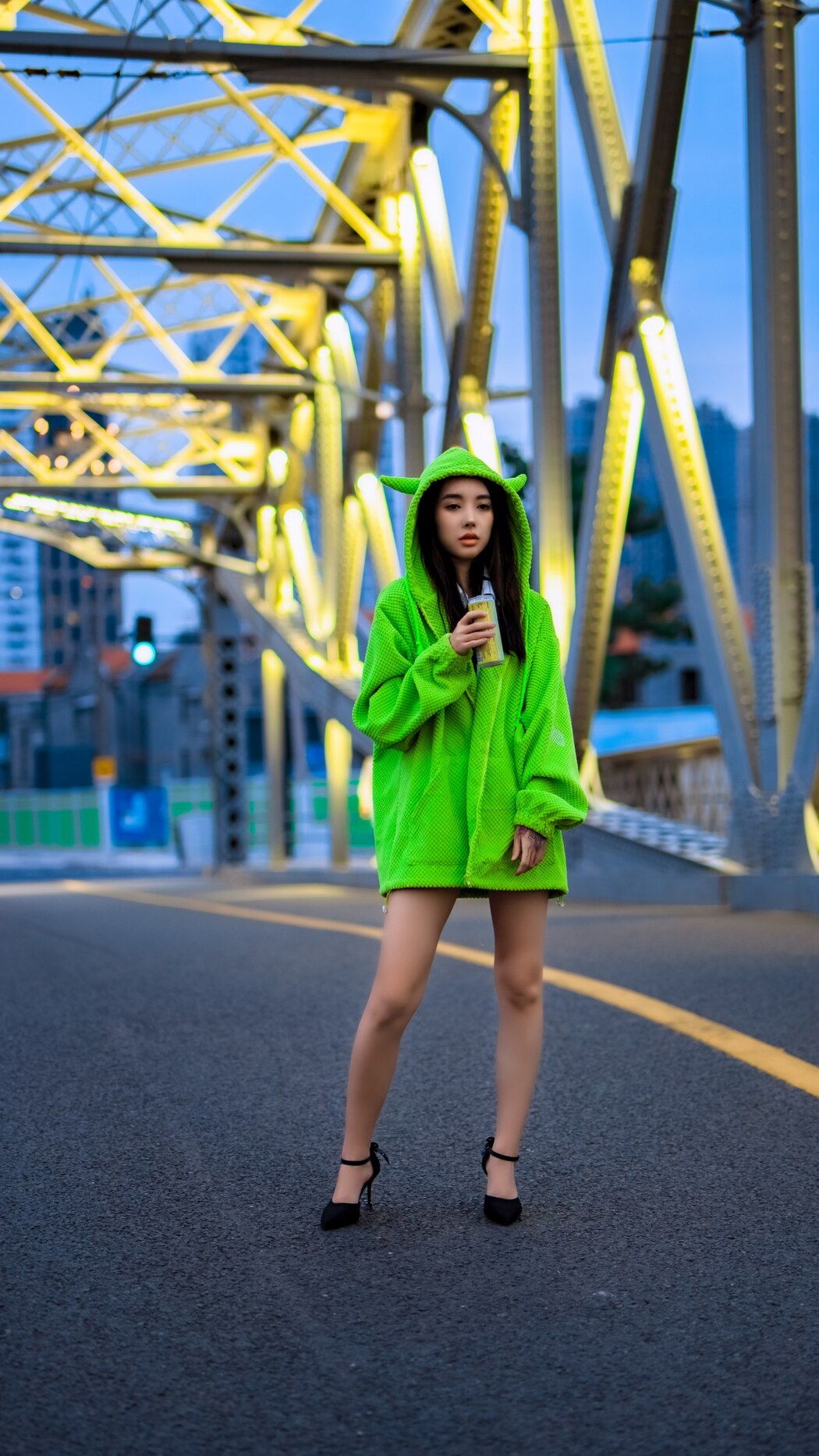 YiTuYu艺图语 Vol.2068 Yue Yue
