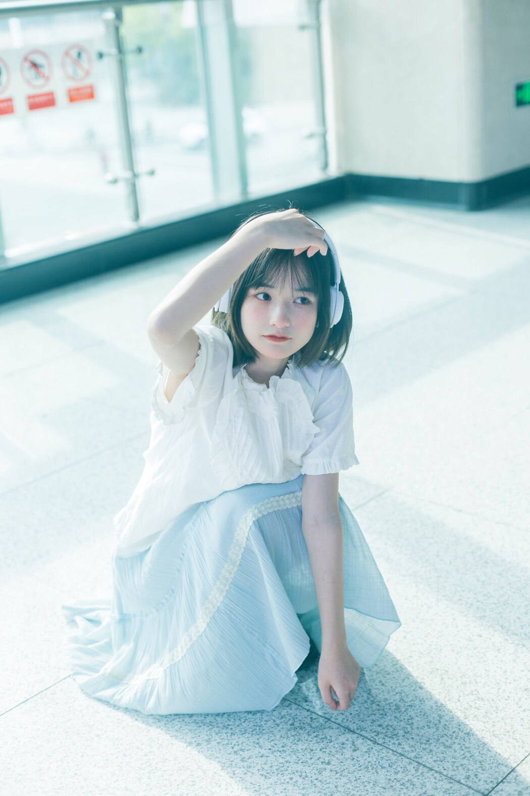 YiTuYu艺图语 Vol.2096 Xiao Yi Mei Mei Cute