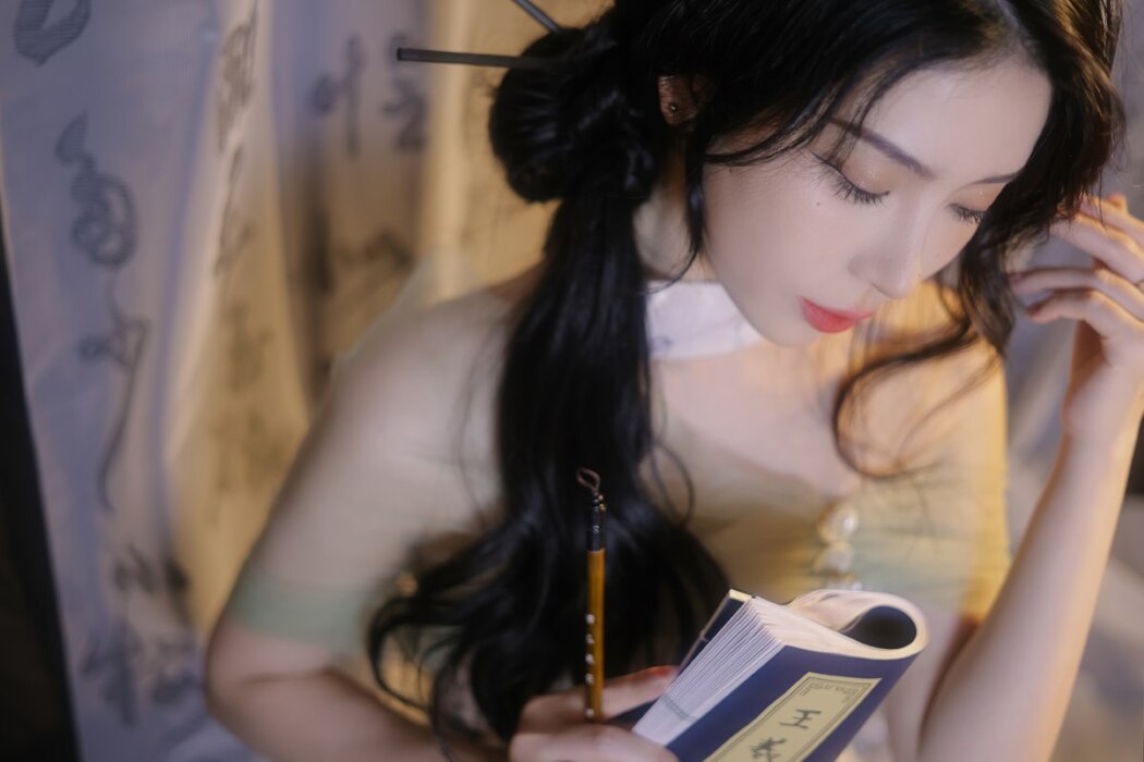YiTuYu艺图语 Vol.2067 Rong Rong
