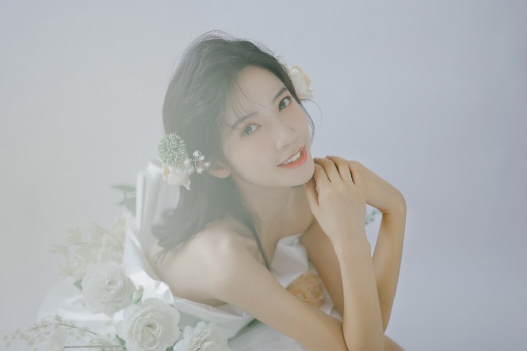 YiTuYu艺图语 Vol.2078 Yi Zhi A Meng Zai