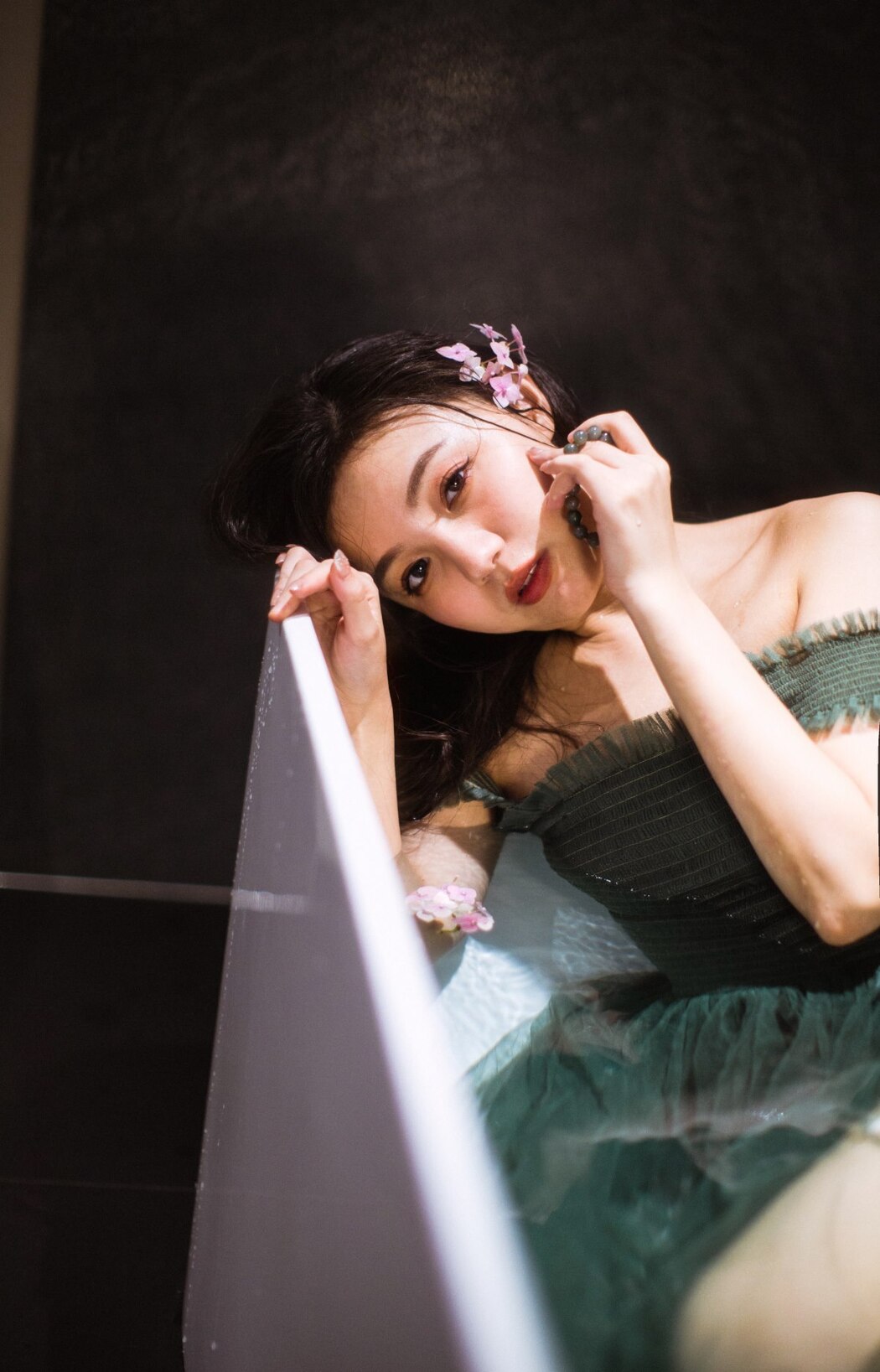 YiTuYu艺图语 Vol.2046 Xia Yun Shi Zhi Xiao Kao La
